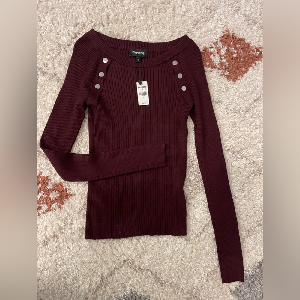 New EXPRESS Sweater